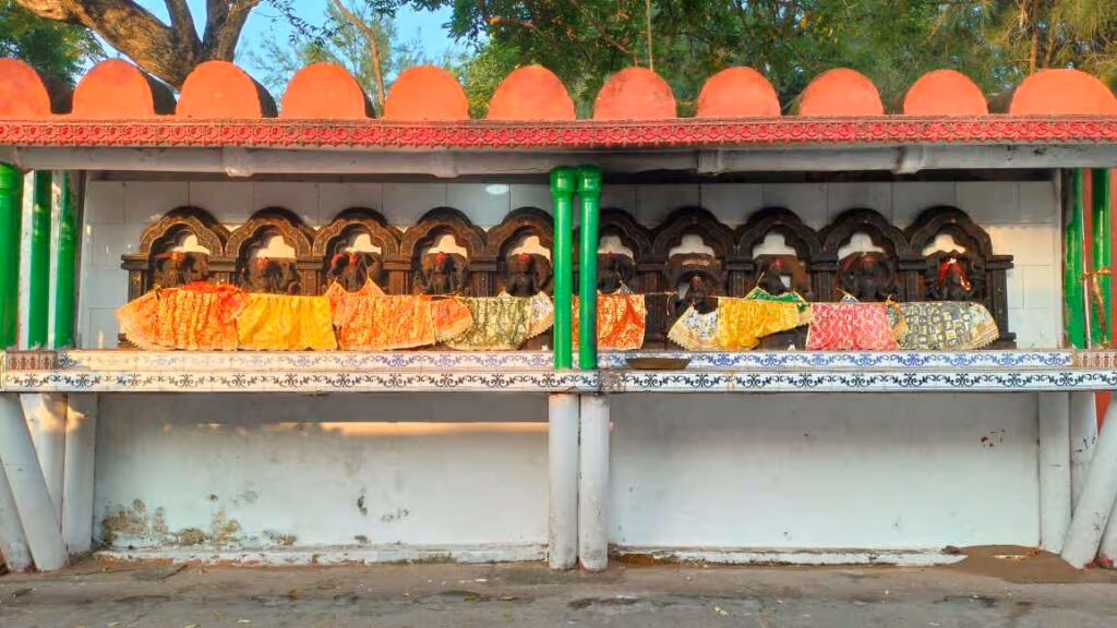 Maa Ramachandi Temple Nabagraha
